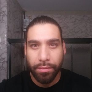 Meet your Posher, Luis